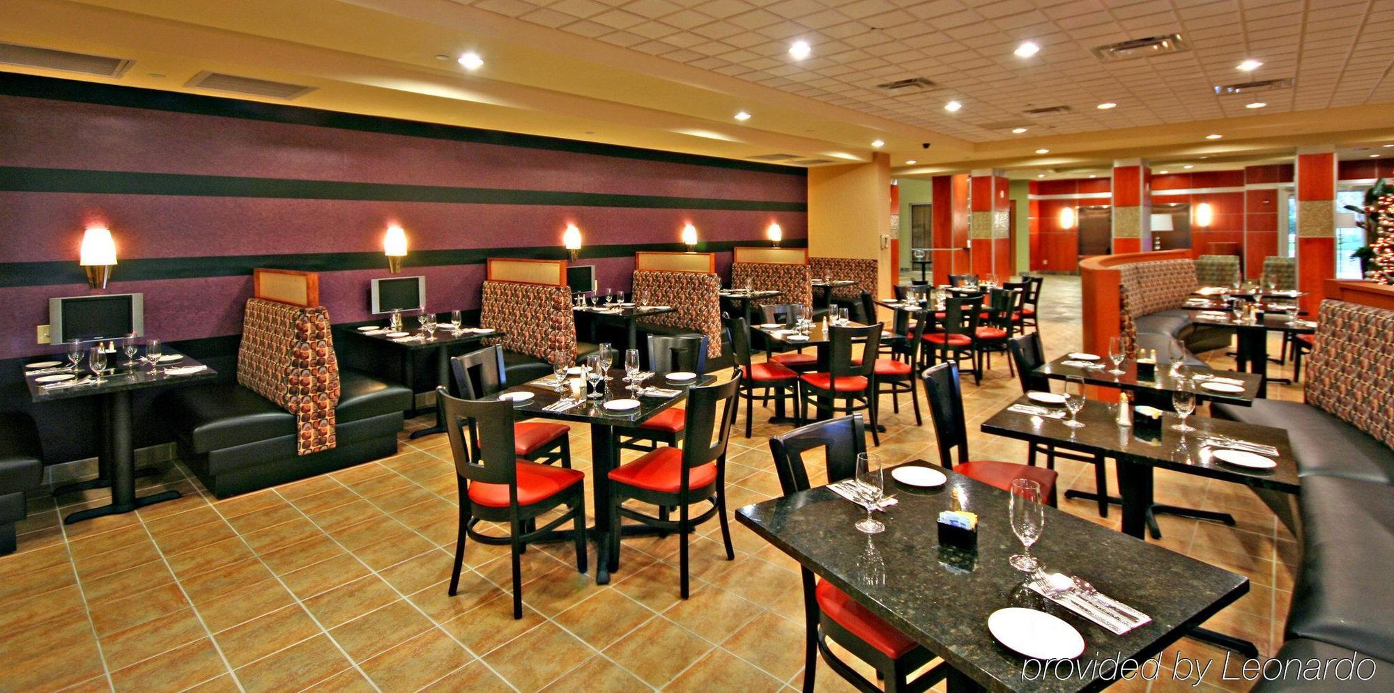 Holiday Inn Hotel & Suites Gateway By Ihg Вильямсбург Ресторан фото