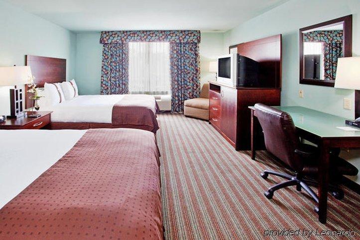 Holiday Inn Hotel & Suites Gateway By Ihg Вильямсбург Номер фото